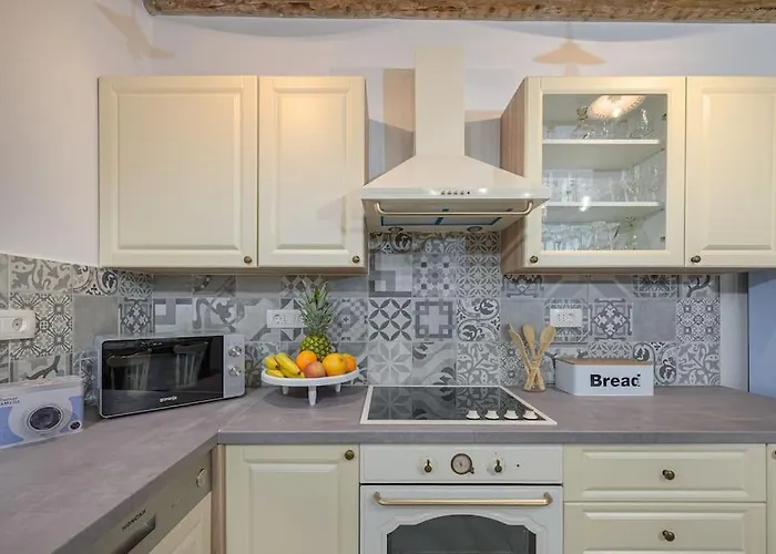 Vila Zamarija By Istrialux