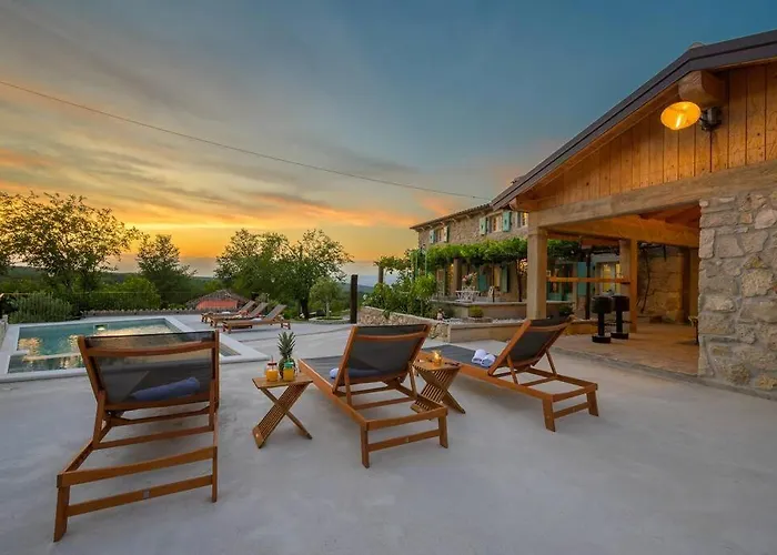 Vila Zamarija By Istrialux *